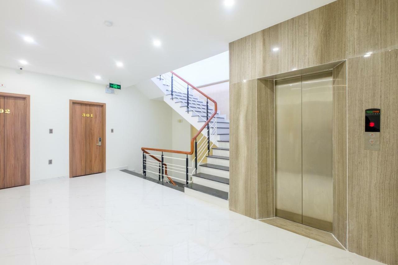 Oyo 212 Luxury Hotel دا نانغ المظهر الخارجي الصورة